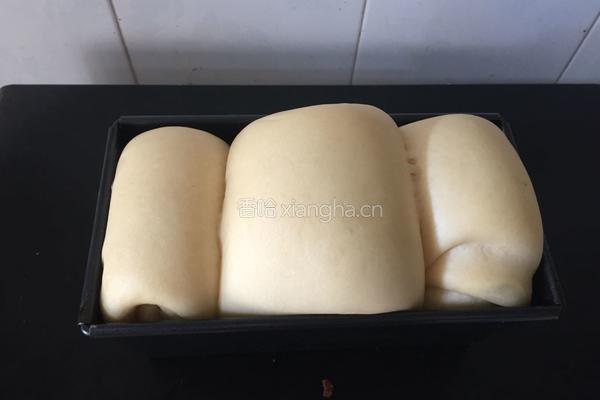淡奶油吐司的做法图解12