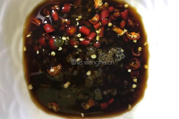 酸辣猪蹄的做法图解4