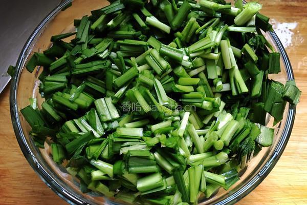 饺子皮版韭菜盒子的做法图解3