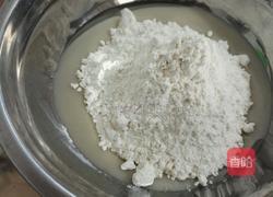 蛋黄酥的做法图解4