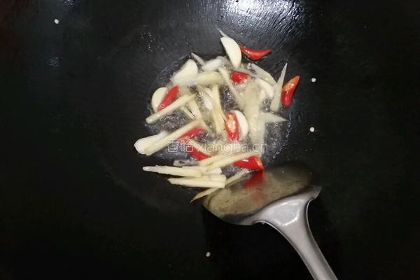 爆炒章鱼足的做法图解3