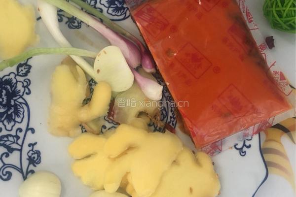 毛血旺的做法图解1