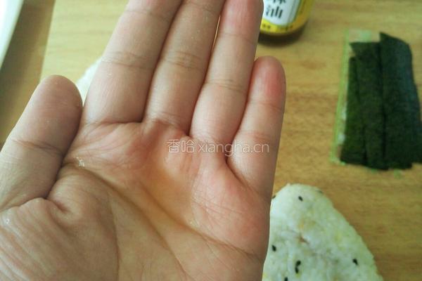 红肠饭团的做法图解10