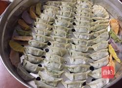 五色韭菜饺子的做法图解12