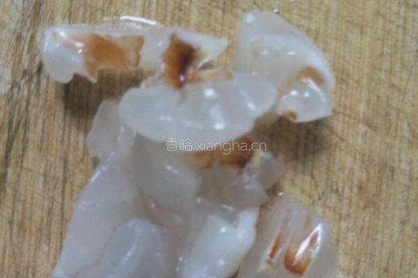 清凉荔枝饮料的做法图解2