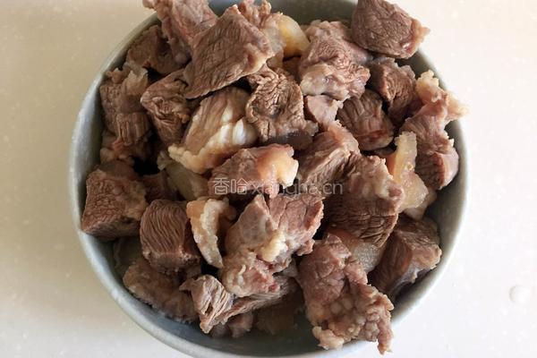 牛肉西红柿汤的做法图解4