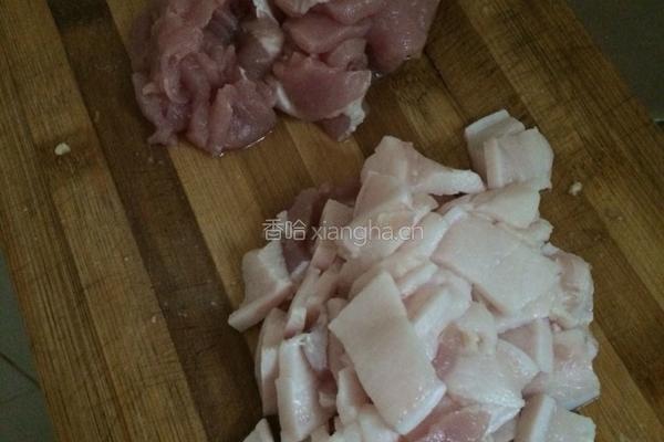 辣椒炒肉的做法图解2