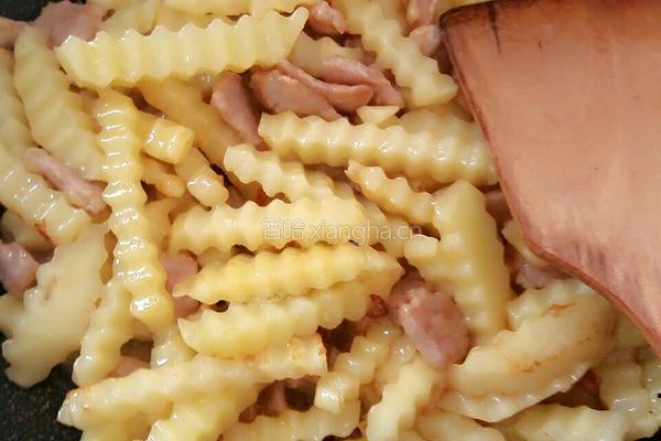 瘦肉炒土豆的做法图解7