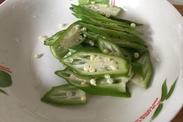 炒秋葵的做法图解2