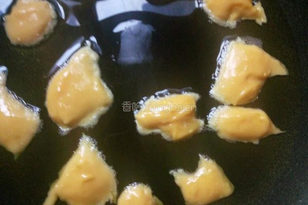 蛋黄奶融豆的做法图解4