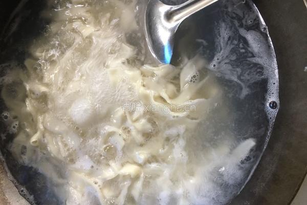 油泼面的做法图解4