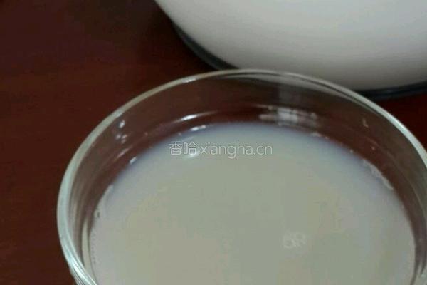 南瓜海鲜羹的做法图解2
