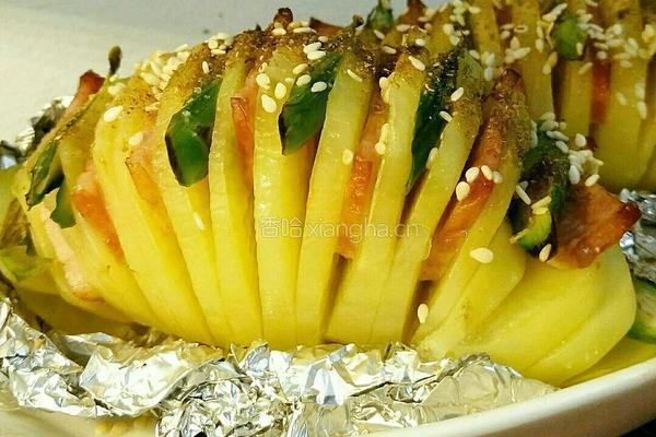 培根芦笋风琴土豆的做法图解6