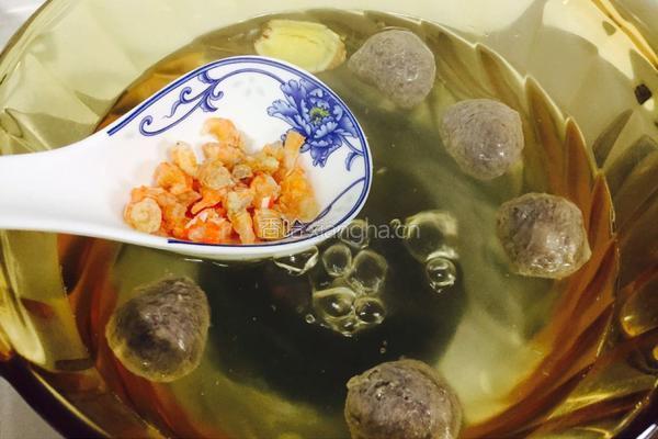 牛肉丸紫菜汤的做法图解3