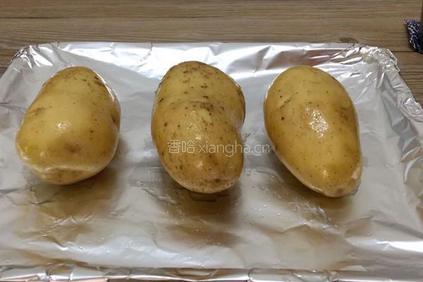 黑胡椒芝士焗土豆泥的做法图解2