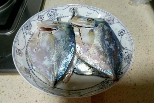 香煎咸鲜扁鱼的做法图解7