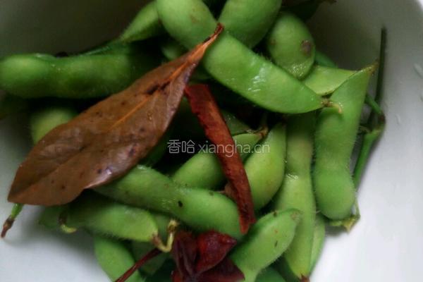 卤料碰毛豆的做法图解5