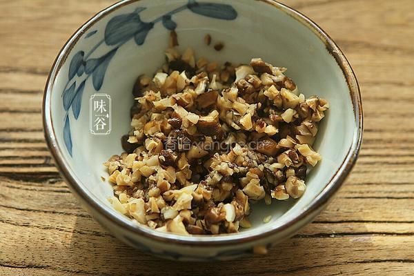 下饭的的滋味家常菜 釀尖椒的做法图解4