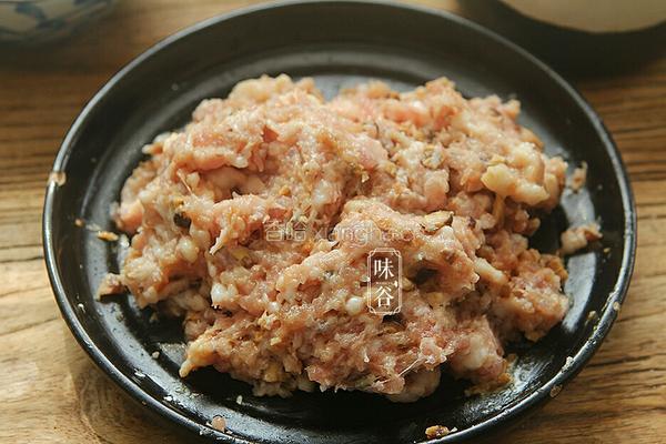 下饭的的滋味家常菜 釀尖椒的做法图解6