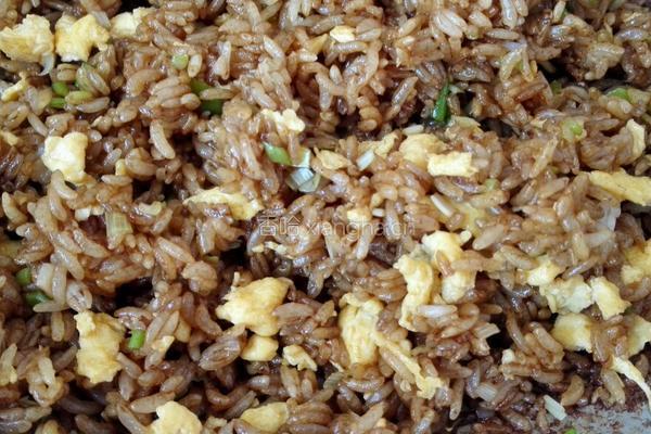 酱油炒饭的做法图解9