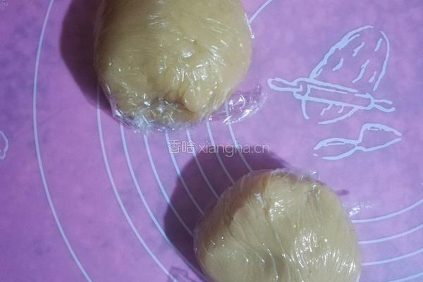 红豆沙酥饼的做法图解1