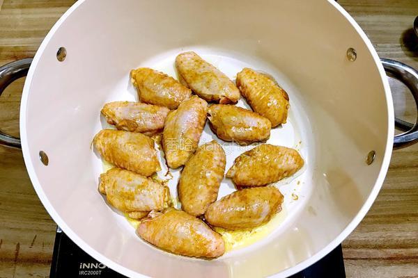 咖哩鸡翅的做法图解4