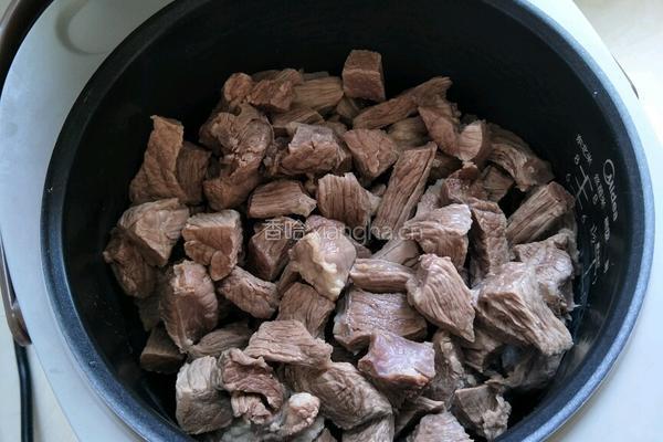 电饭锅做的牛肉干的做法图解2