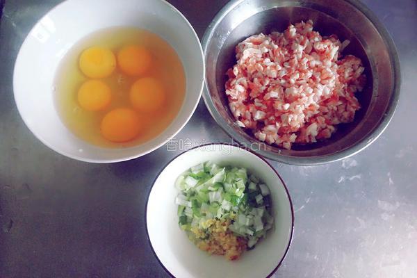 鸡蛋饺的做法图解1