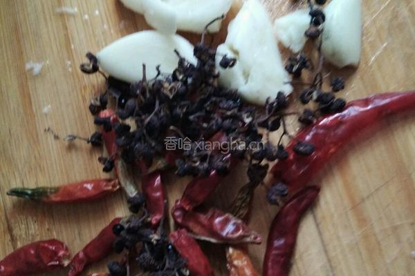 炖蹄膀的做法图解2