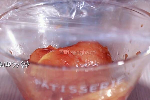 柠檬鸡胸肉拌面的做法图解3