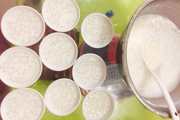 冰冻牛奶西米露的做法图解4