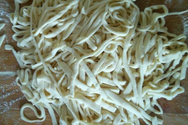香菇肉炸酱面的做法图解17