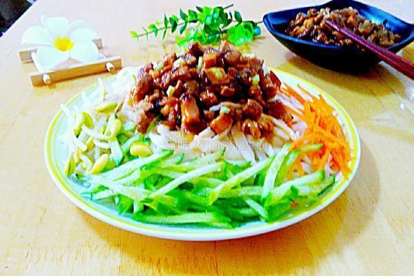 香菇肉炸酱面的做法图解21