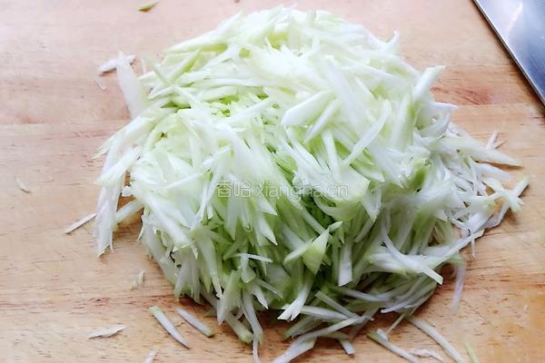 瓠瓜丝鸡蛋饼的做法图解3