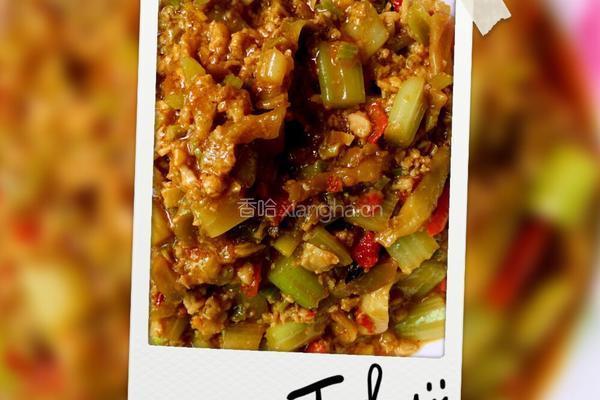 西芹榨菜肉沫的做法图解6