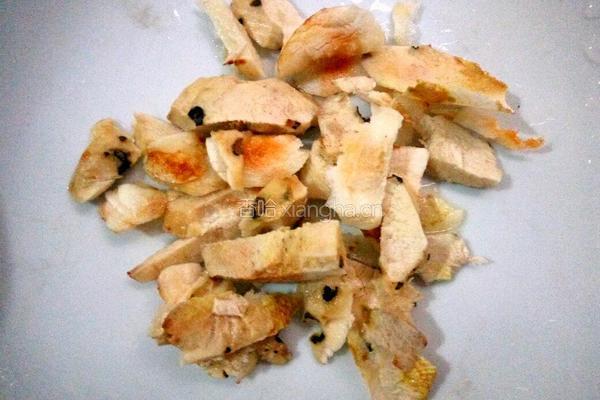 鲜土茯苓鸡汤的做法图解3