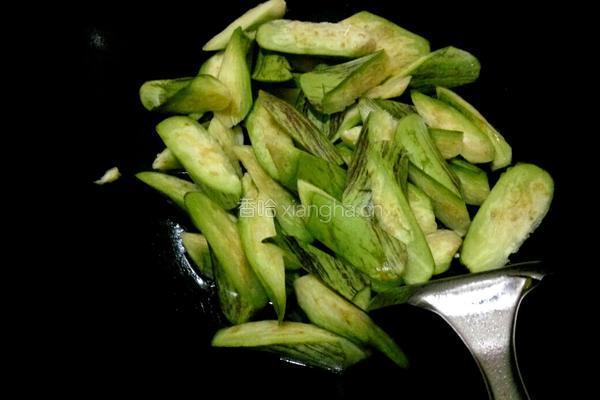 清炒花茄子的做法图解5