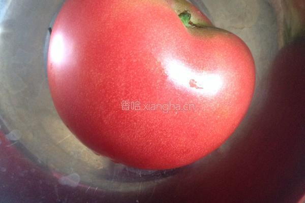 西红柿土豆疙瘩汤的做法图解1
