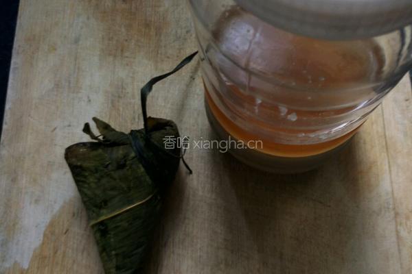 蜂蜜粽子粒的做法图解1