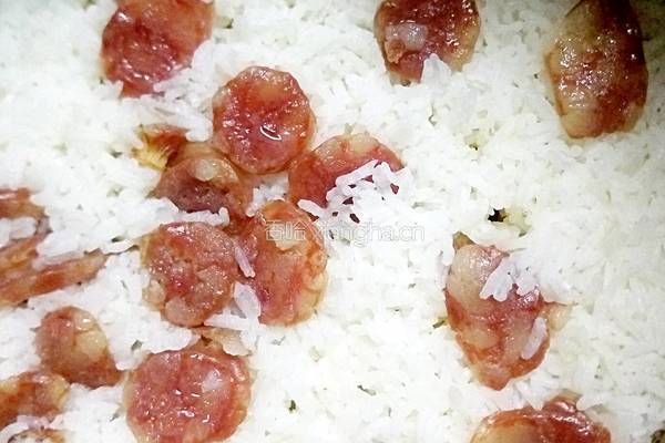 腊肠焗饭的做法图解6