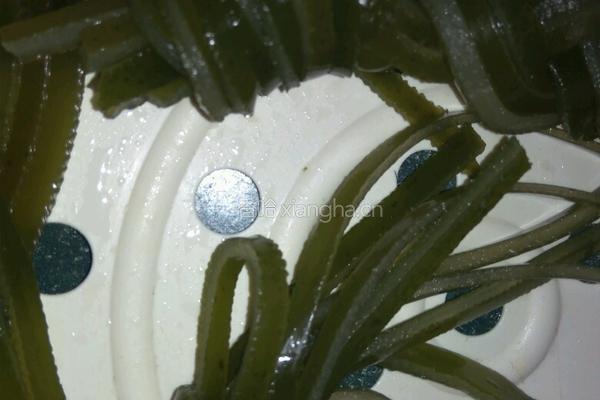 凉拌海带丝的做法图解5