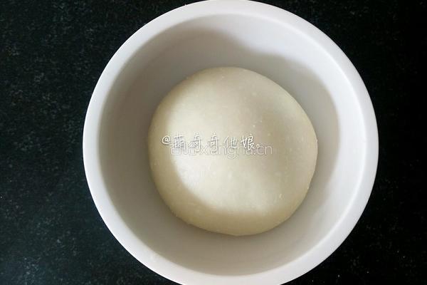 椰蓉酱餐包面包的做法图解3