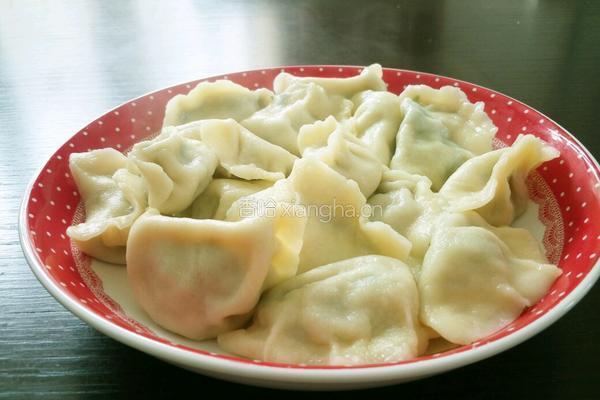 牛肉芹菜饺子的做法图解15