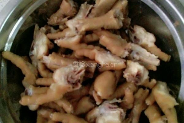 麻辣酱香鸡爪的做法图解4