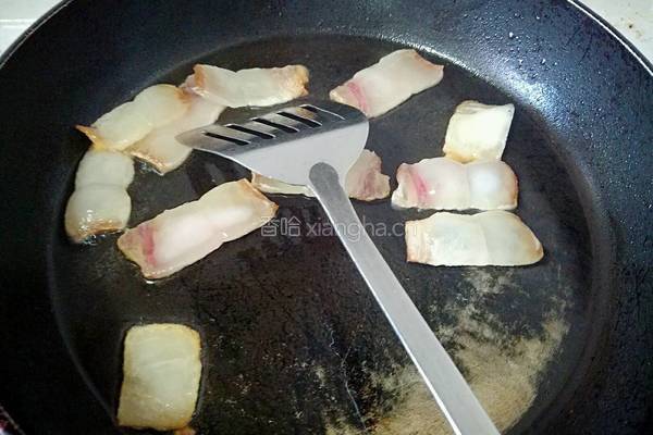 腊味扒皮鱼的做法图解2