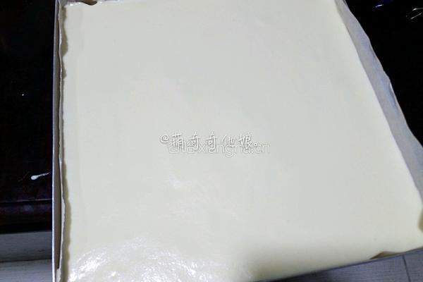 葡萄干蛋糕卷的做法图解13