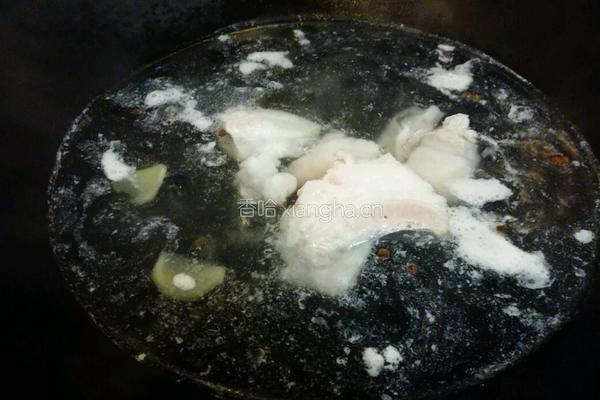 蒜泥白肉 凉拌肉 李庄白肉蘸水的做法图解2