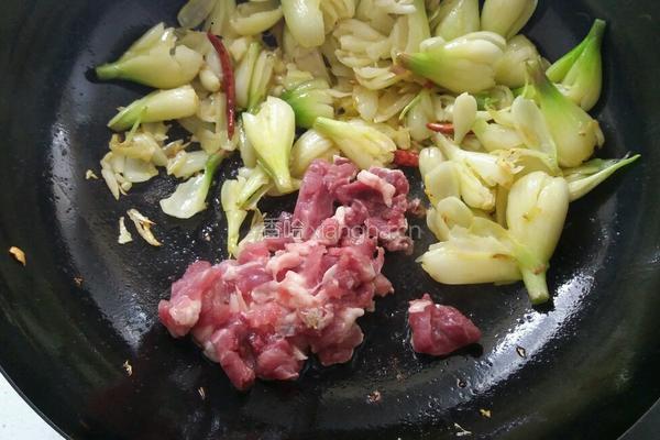 家常荞头炒肉的做法图解8