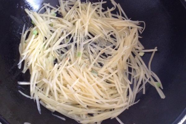 香肠土豆丝卷饼的做法图解10
