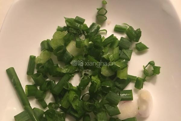 花生排骨粥的做法图解2